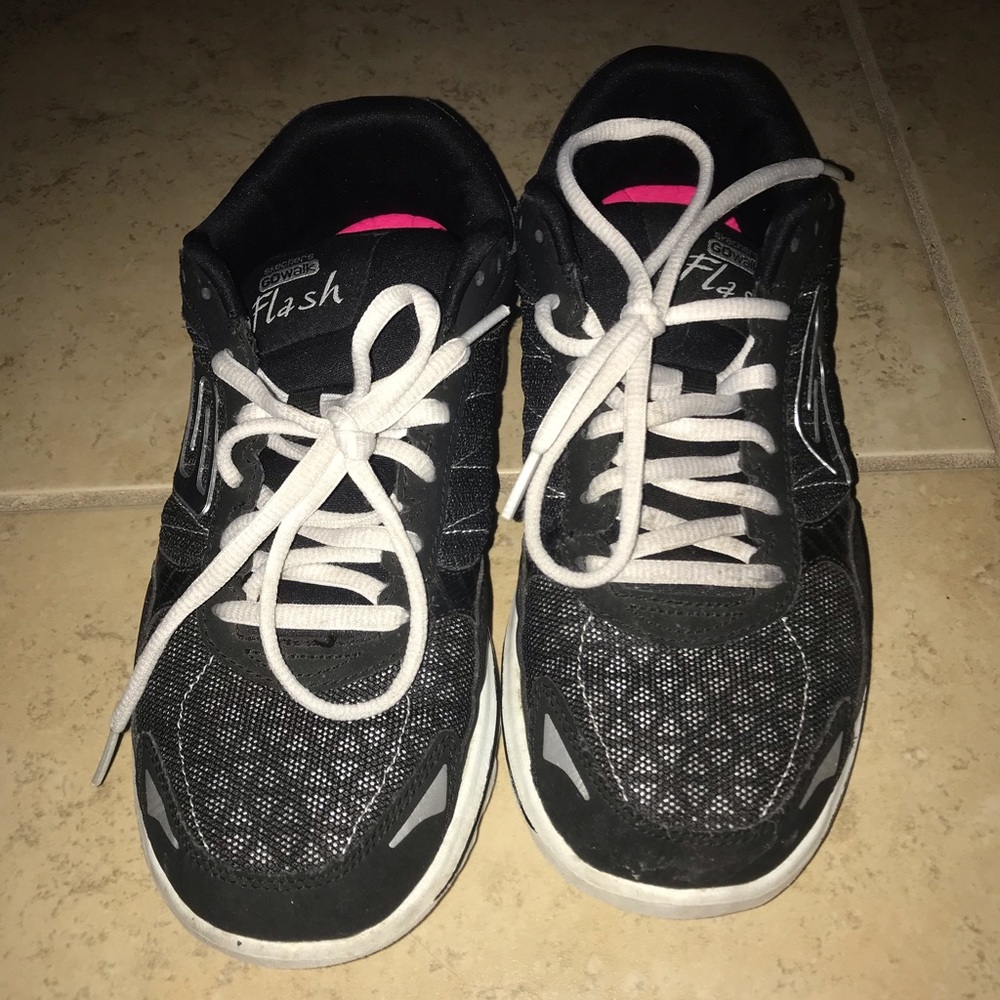Skechers
